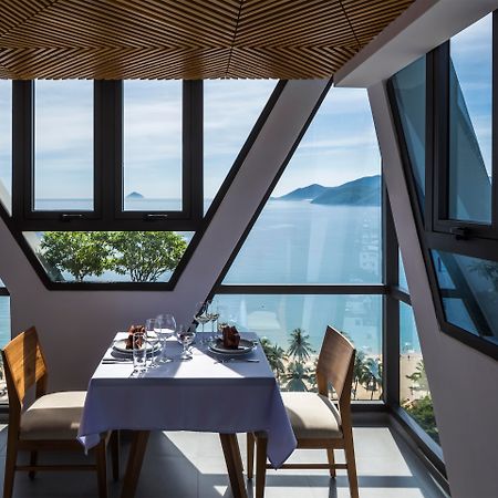 Venue Hotel Nha Trang Beach Exterior photo