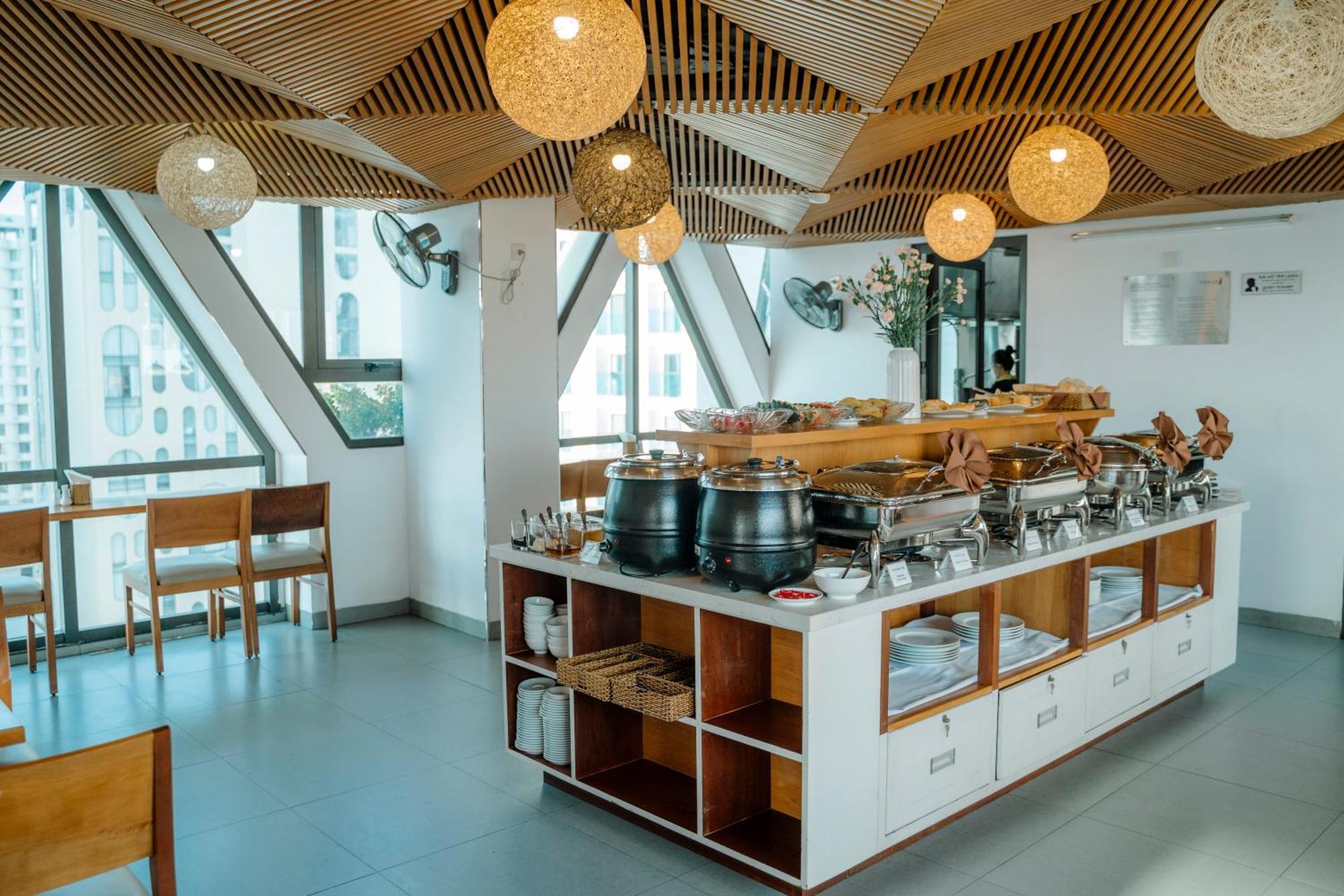 Venue Hotel Nha Trang Beach Exterior photo