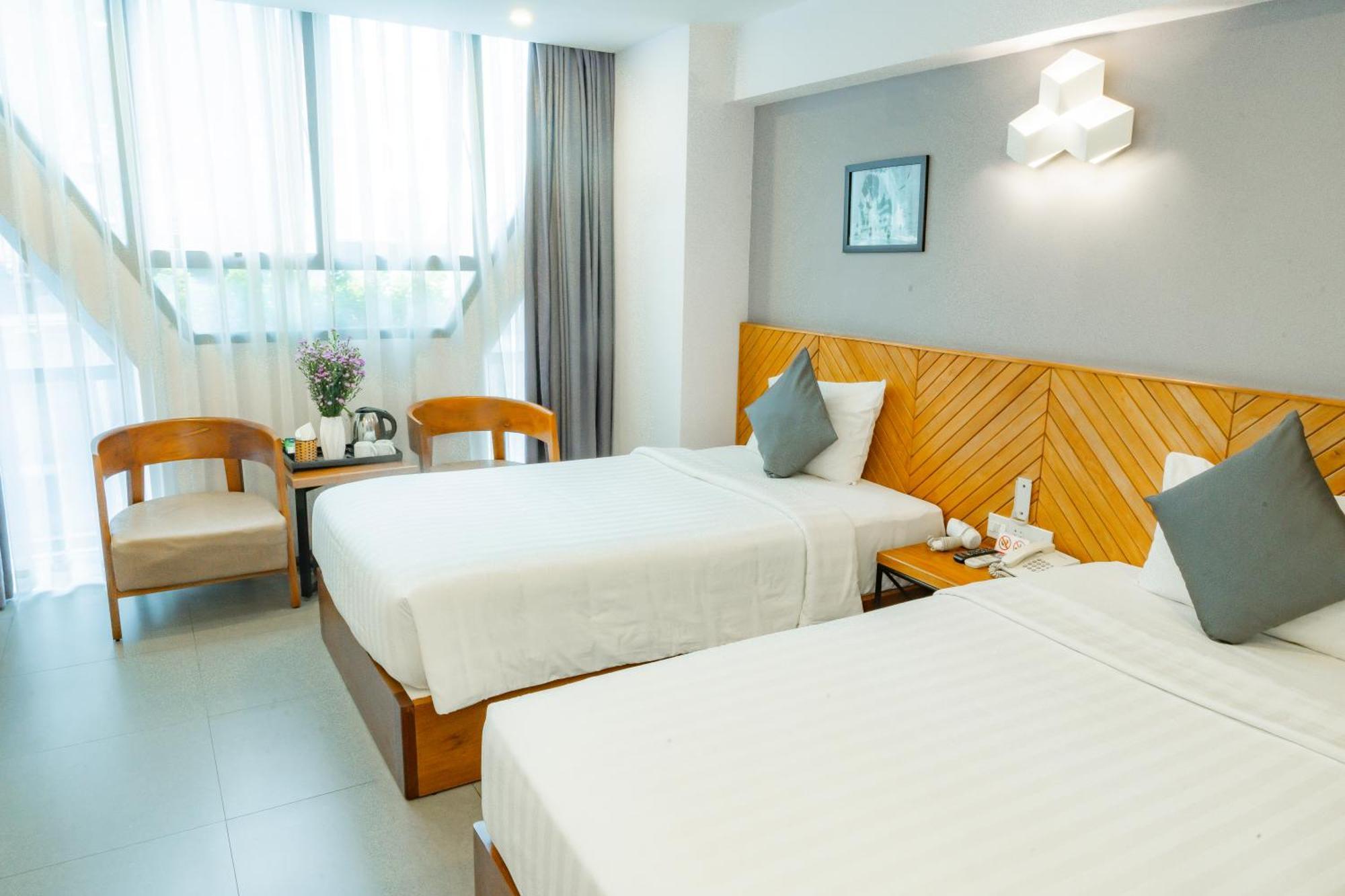 Venue Hotel Nha Trang Beach Exterior photo