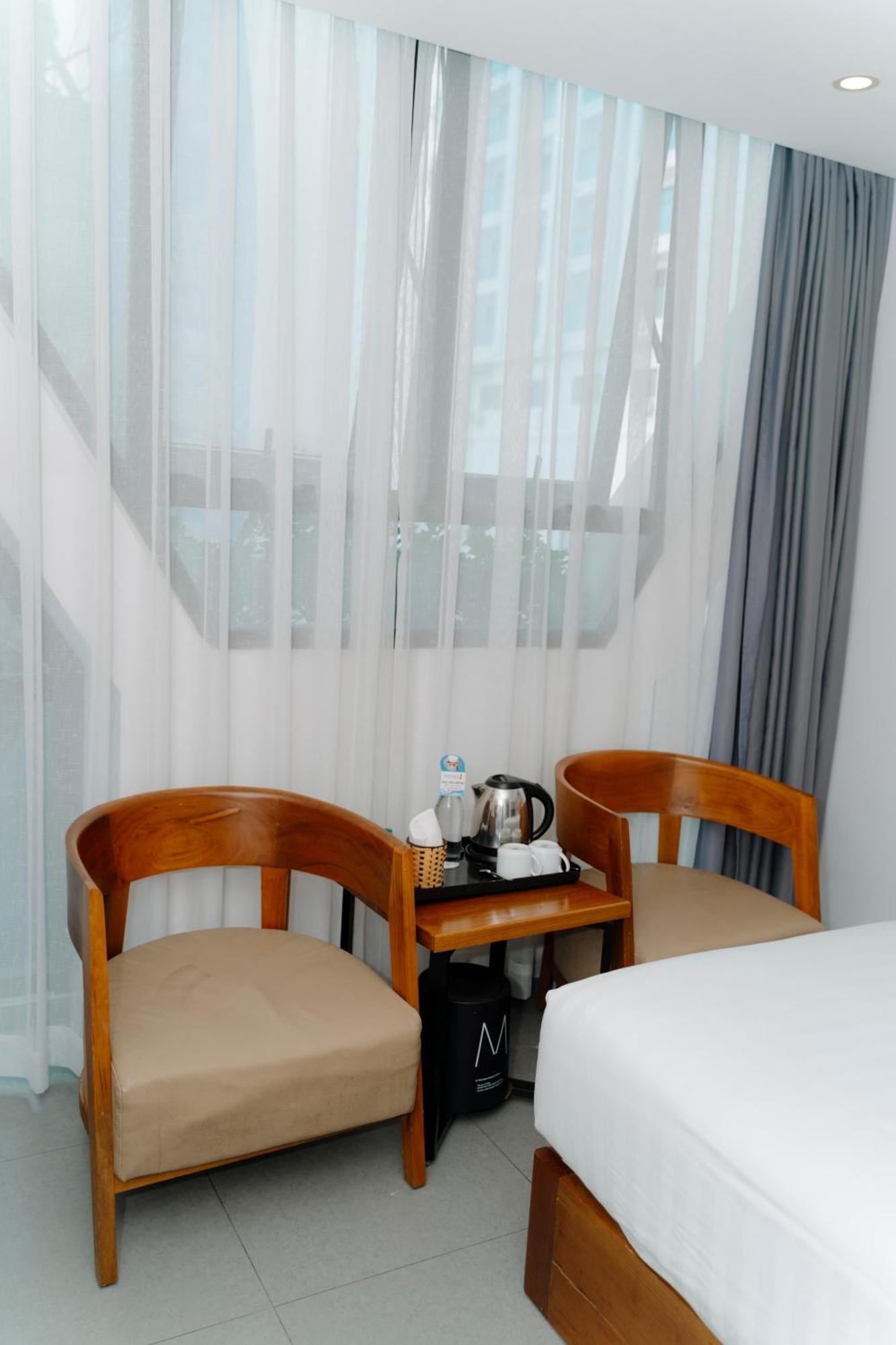 Venue Hotel Nha Trang Beach Exterior photo